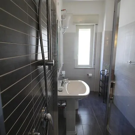 Dea شقة تْشيفالو